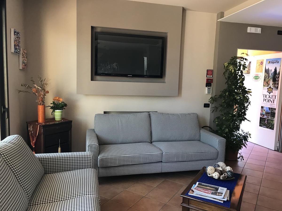 Rosa 3* Sirmione