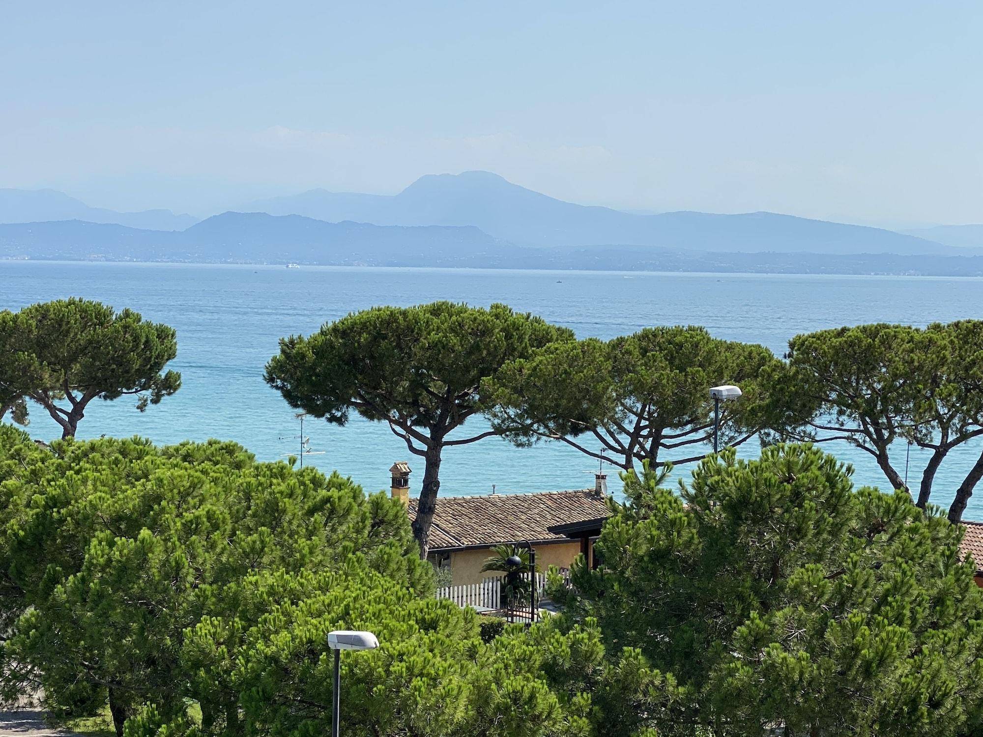 Rosa Sirmione