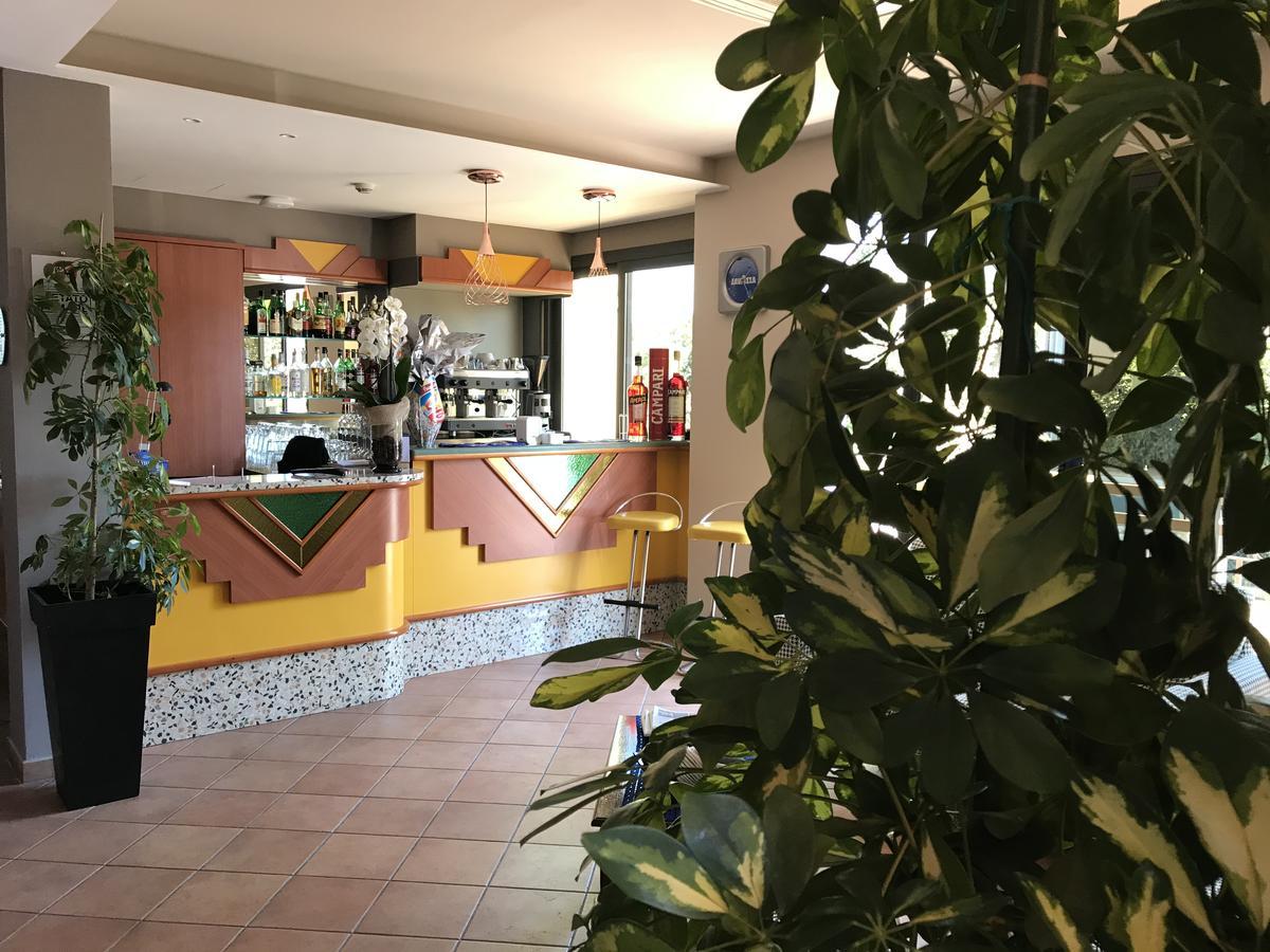 Rosa Hotel